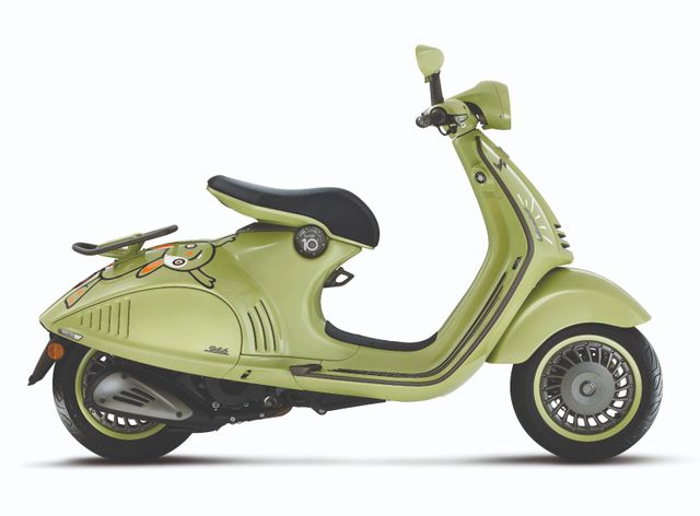 Vespa 946 Bunny