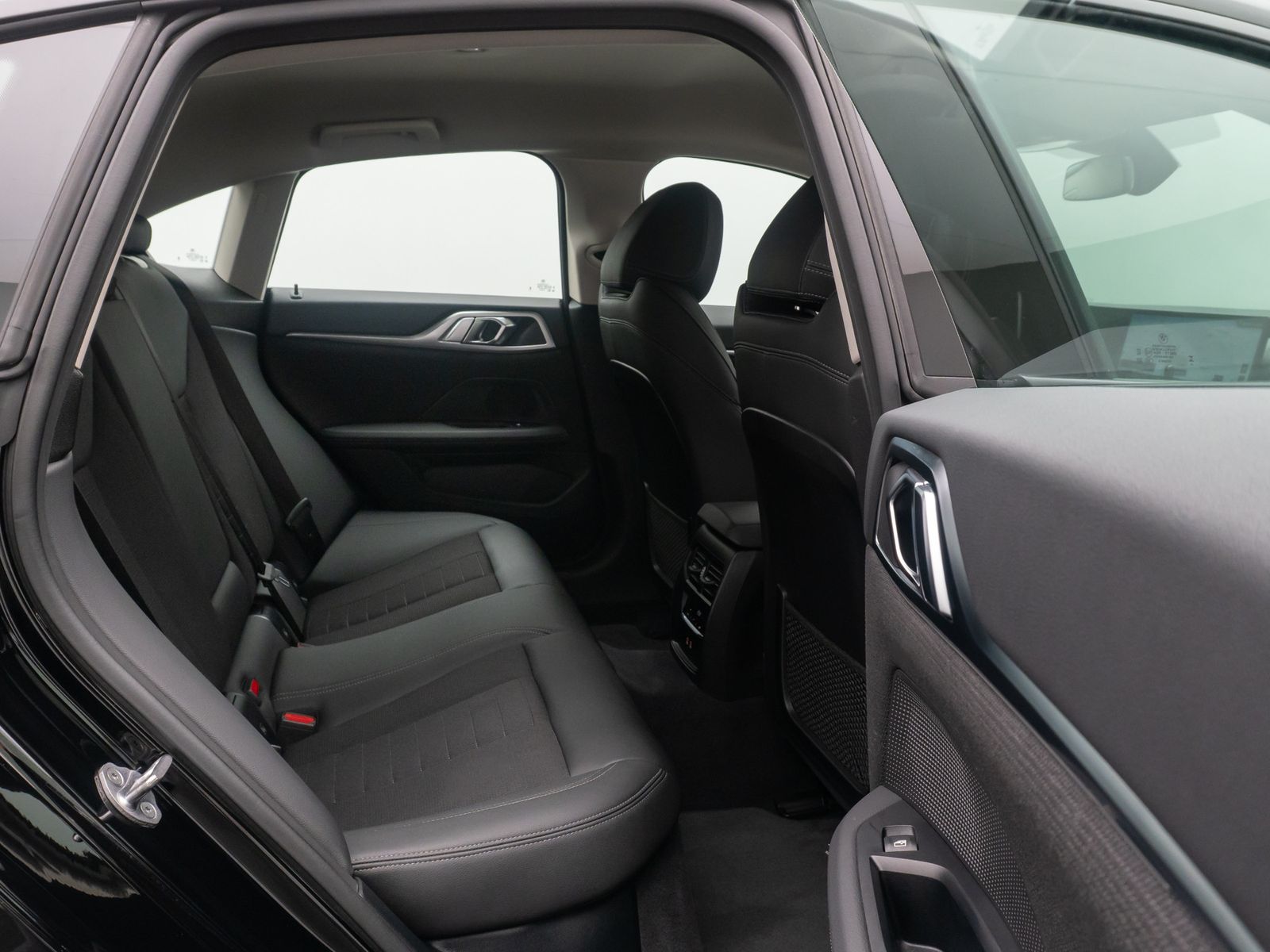 Fahrzeugabbildung BMW i4 eD35 Gran Coupe DAB Kamera Cockpit+ Widscreen