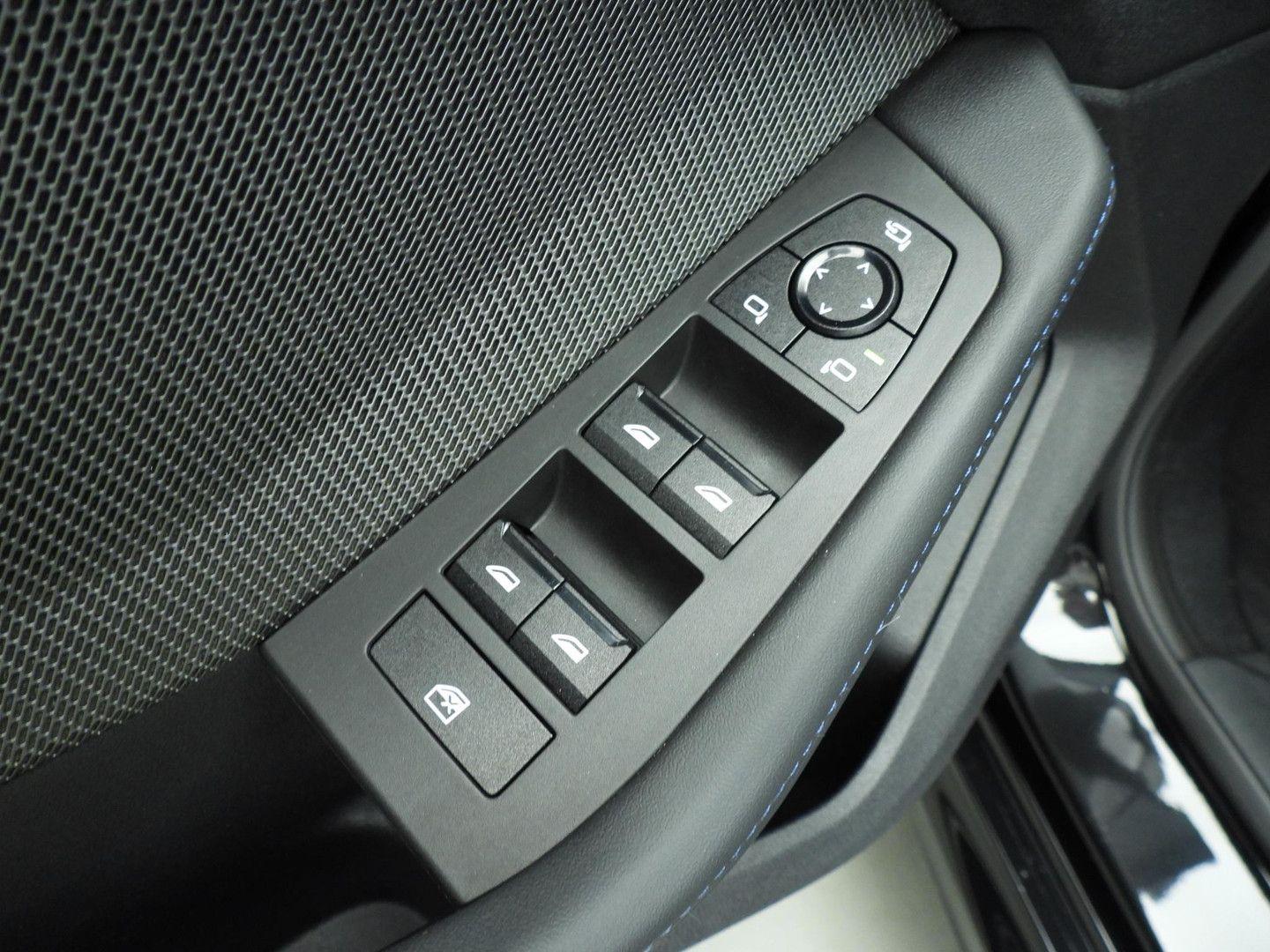 BMW 220 Gran Coupé 2 Serie M-Sportpakket LED n, миниатюра 16