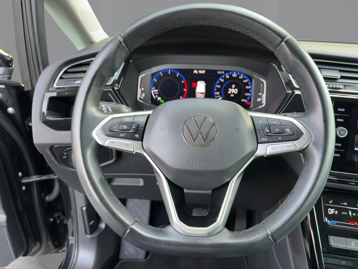 Volkswagen Touran - Bild 13