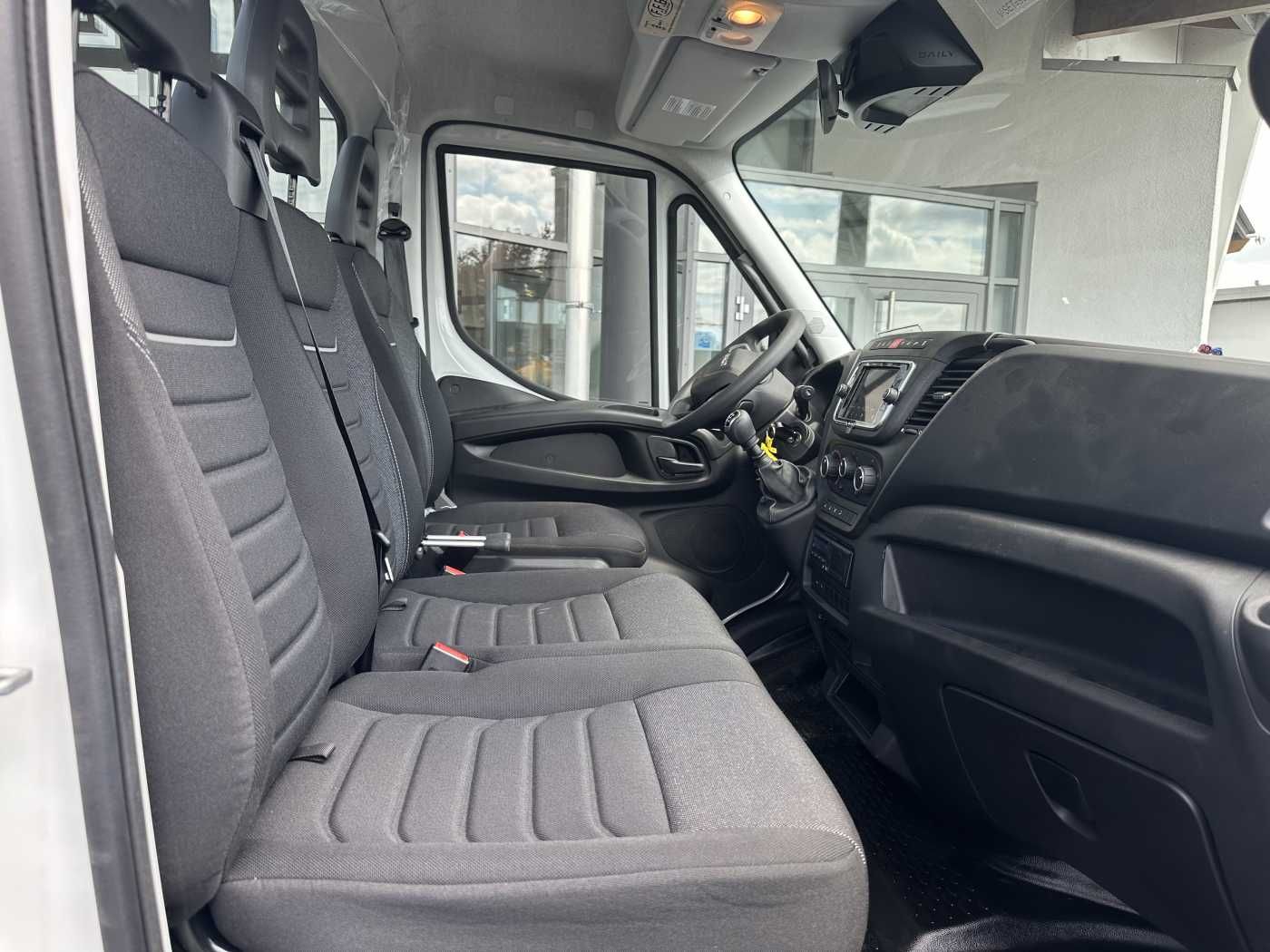 Fahrzeugabbildung Iveco Daily 70C18 H 3.0L *R3.750mm*AHK*Luft*Sperre*