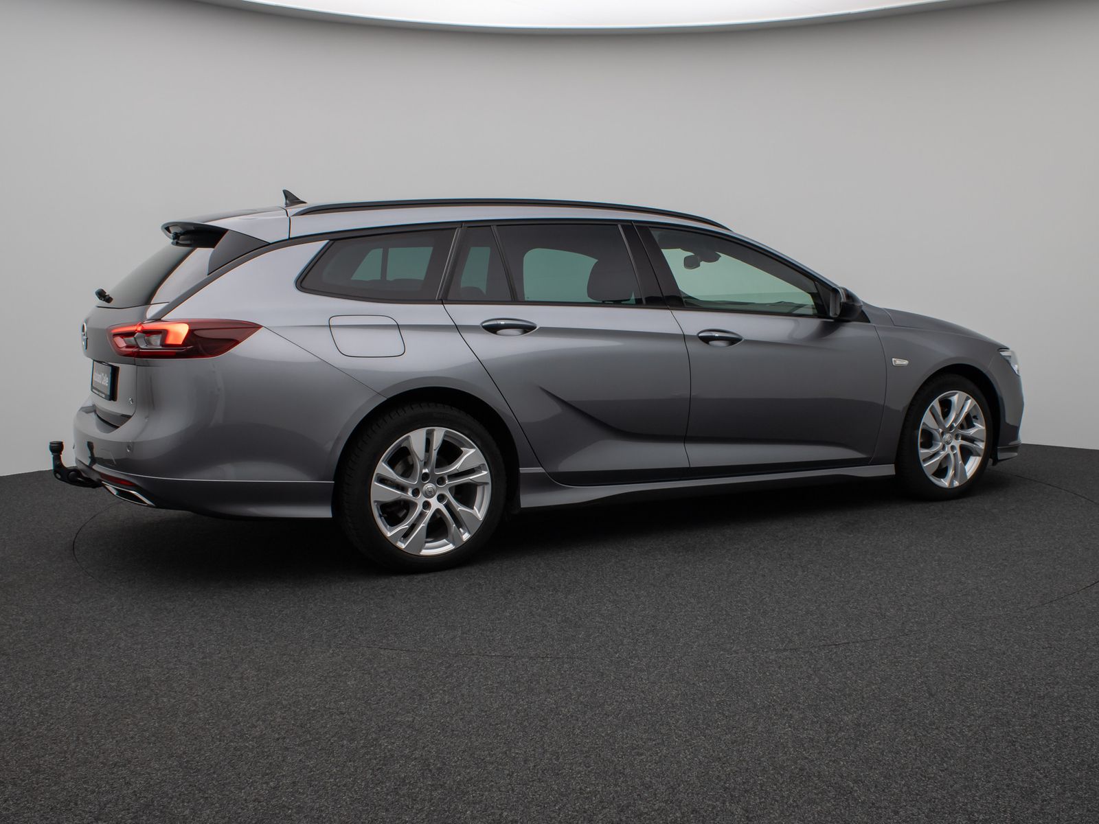Fahrzeugabbildung Opel Insignia B Sports GSLine Plus 4x4 Kamera HUD AHK