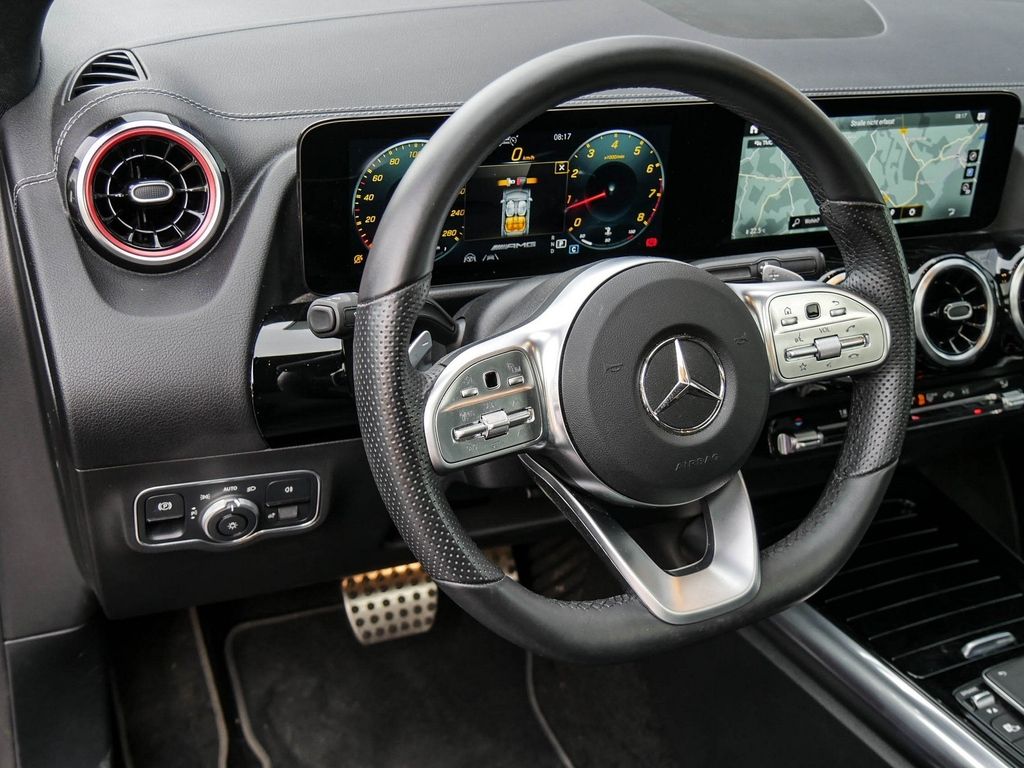 Mercedes-Benz GLA 35 AMG AMG GLA 35 4M |DISTR|KEYL|NAVI|MBeam|PANO|BURM