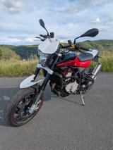 Husqvarna Nuda 900 R - HUSQVARNA SUPER MOTO