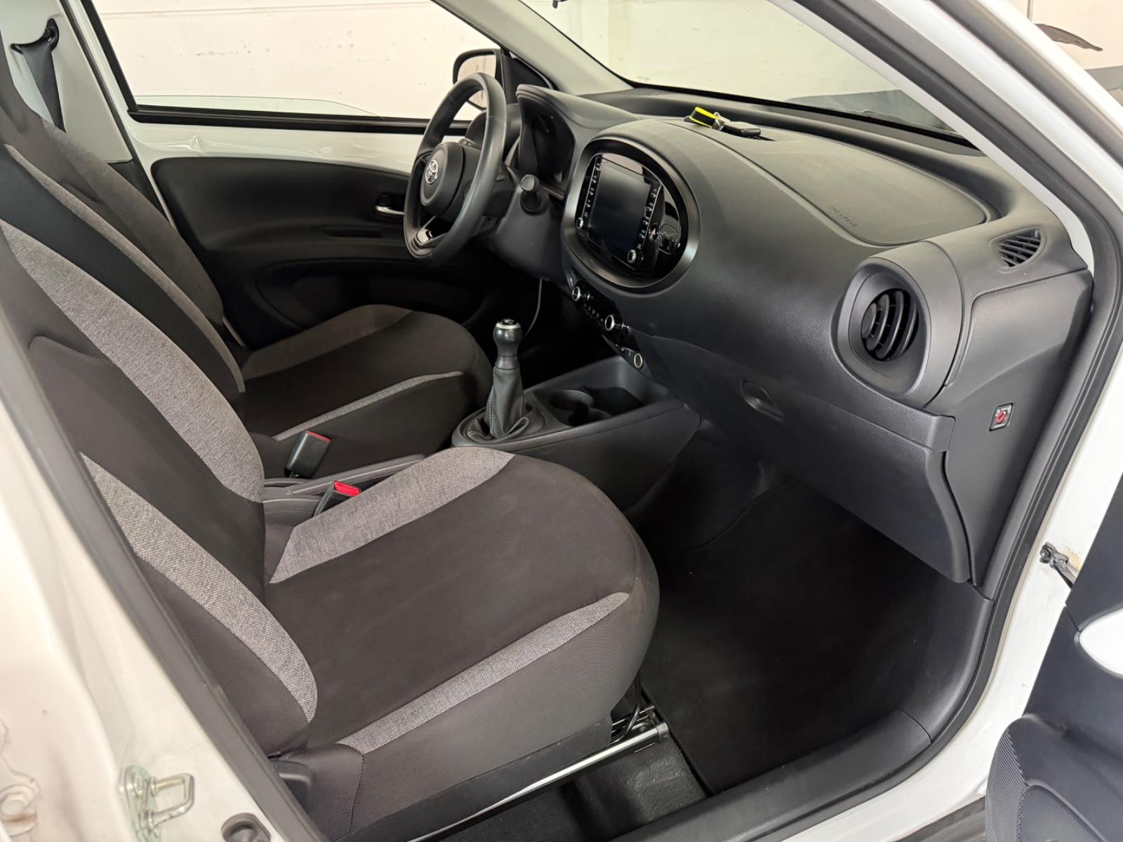 Toyota Aygo X Play