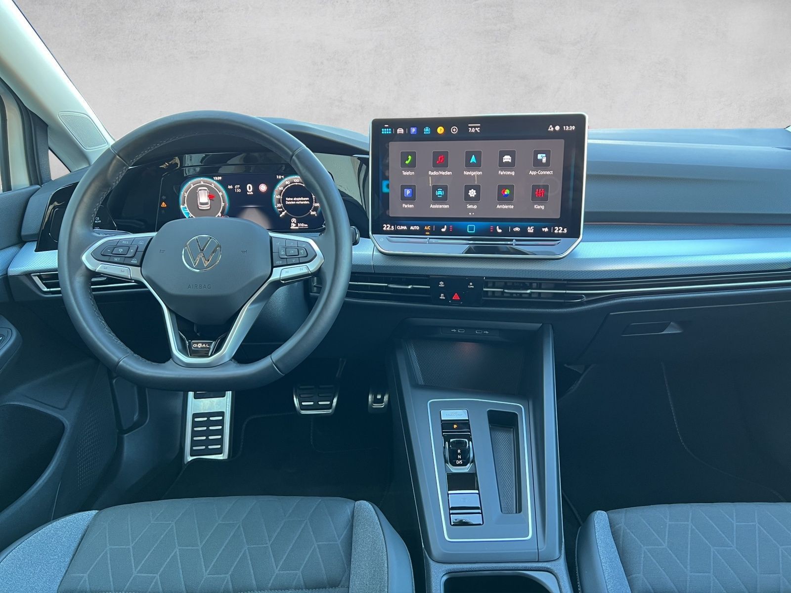 Golf VIII Variant Goal 1.5 eTSI DSG AHK*Navi*Are