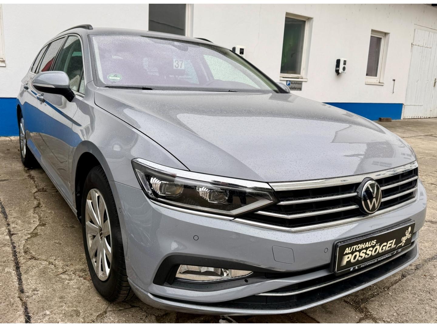 Volkswagen Passat Variant 2.0 TDI DSG Business 4Motion HUD 