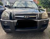 Hyundai TUCSON 2.0 GLS 2WD GLS - gebrauchte Hyundai TUCSON aus dem Jahr 2009