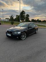 BMW 325d E93 M Paket Ab Werk - BMW 325 aus 2008: 325d