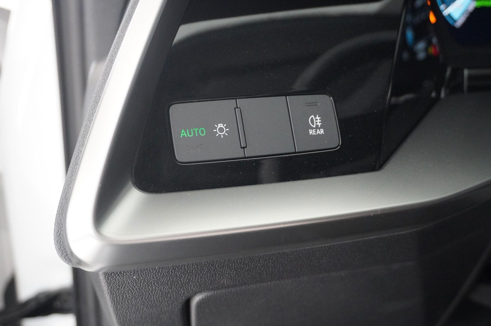 Fahrzeugabbildung Audi A3 Sportback 35 TFSI NAVI/LED/SHZ/VIRTU./TEMP.
