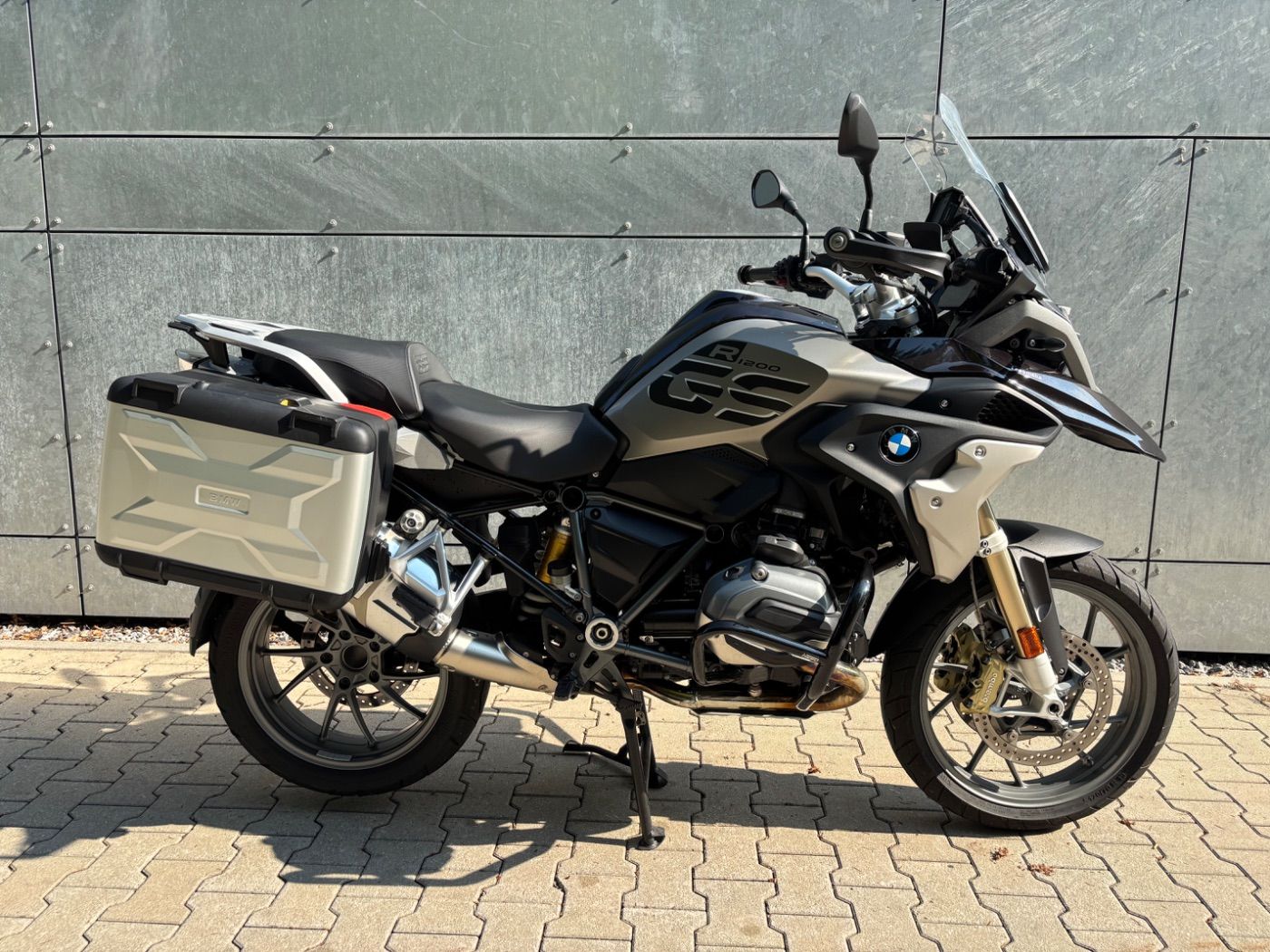 Fahrzeugabbildung BMW R 1200 GS Exclusive 3 Pakete TFT Seitenkoffer