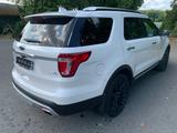 Ford Explorer Platinium 7 Sitze mit schweizer Papiere - gebrauchte Ford Explorer aus dem Jahr 2017