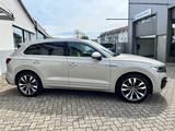 Volkswagen Touareg Atmosphere 3.0 TSI 4Motion DSG, Standh. - : Schiebedach