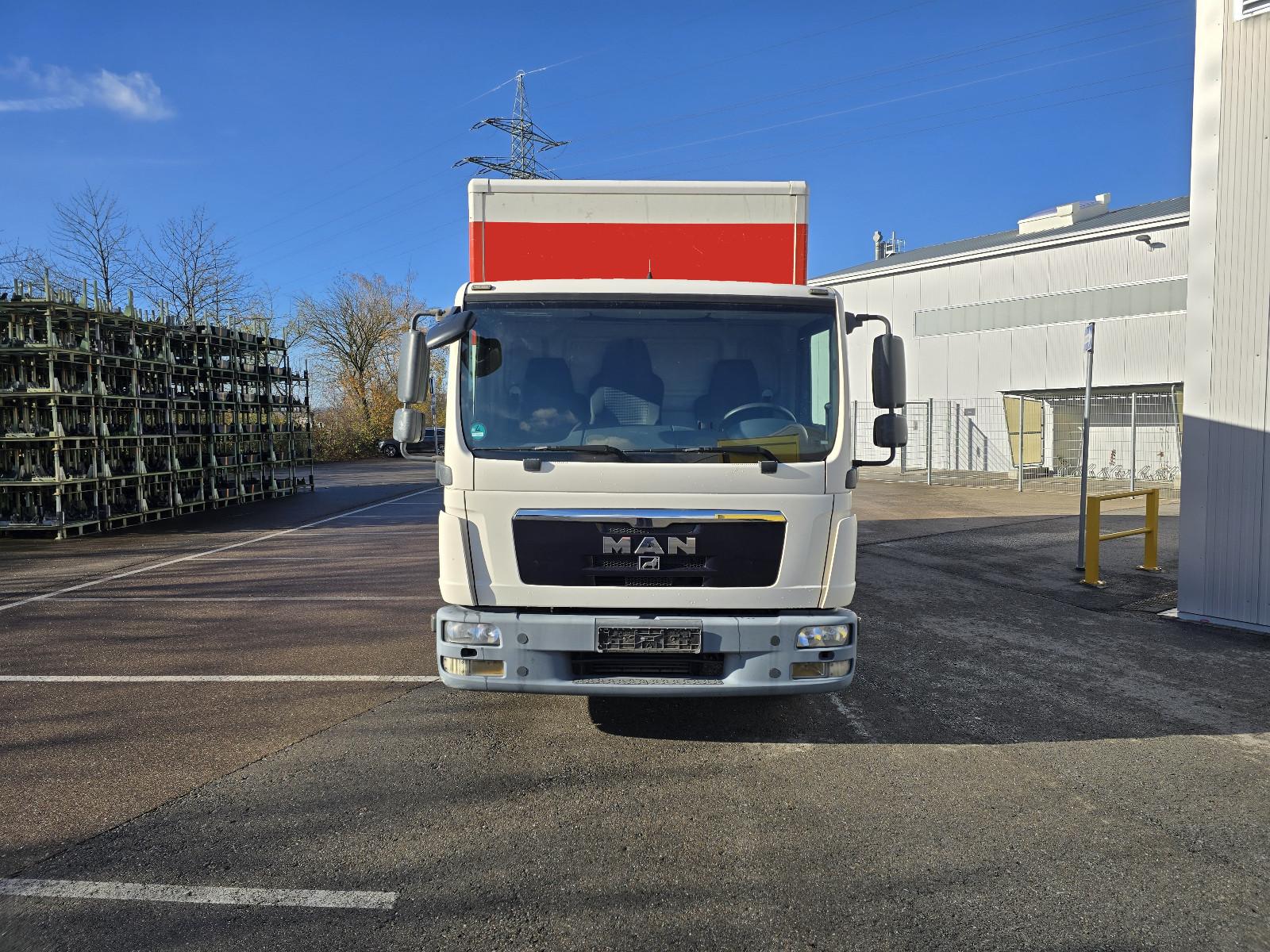 MAN TGL 7.150 8.150 MÖBELKOFFER TÜV NEU