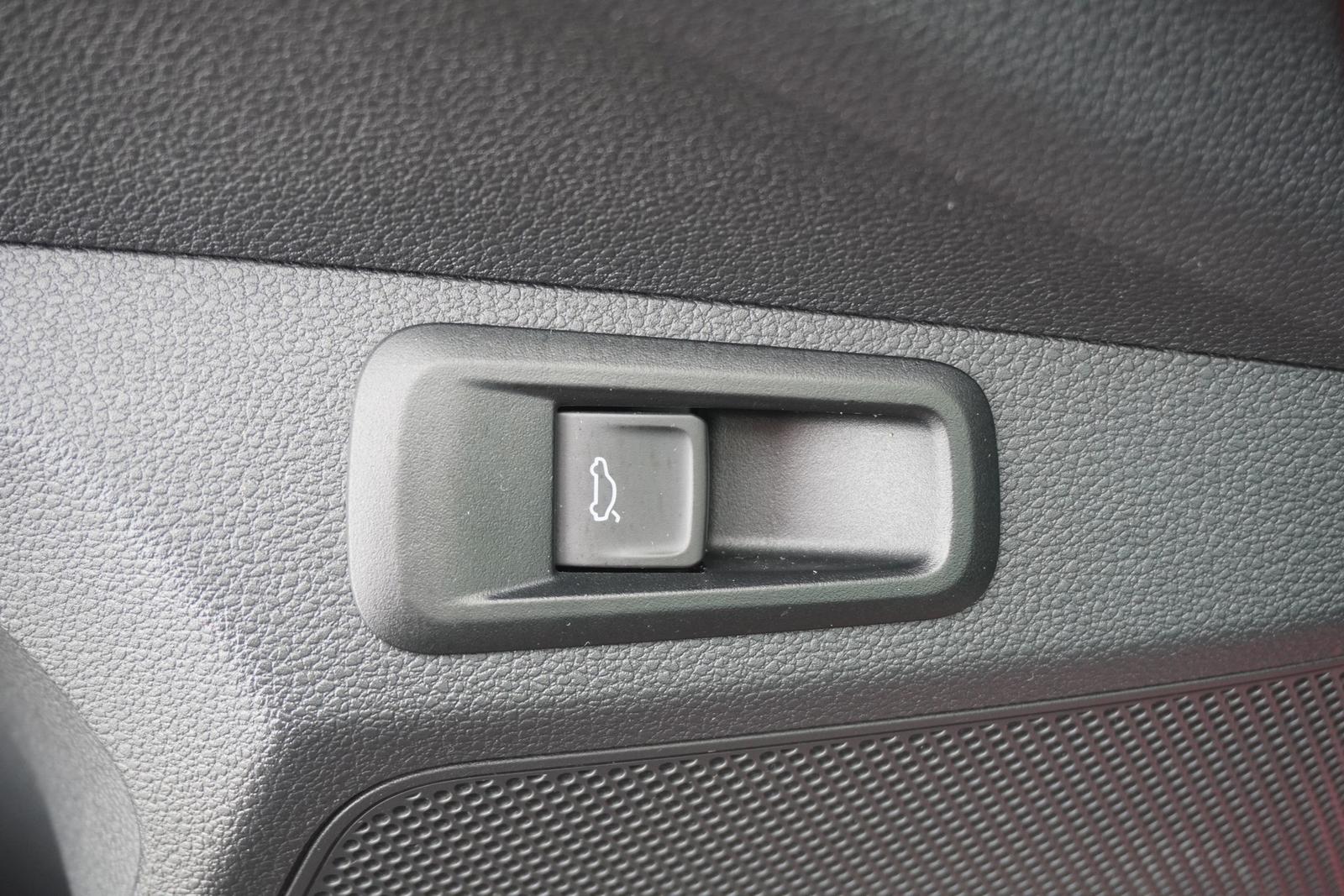 Skoda Kamiq 1.0 TSI DSG Monte Carlo LED Navi Panorama