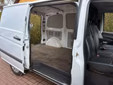 Mercedes-Benz Vito - Mercedes-Benz Vito mit 3 Türen