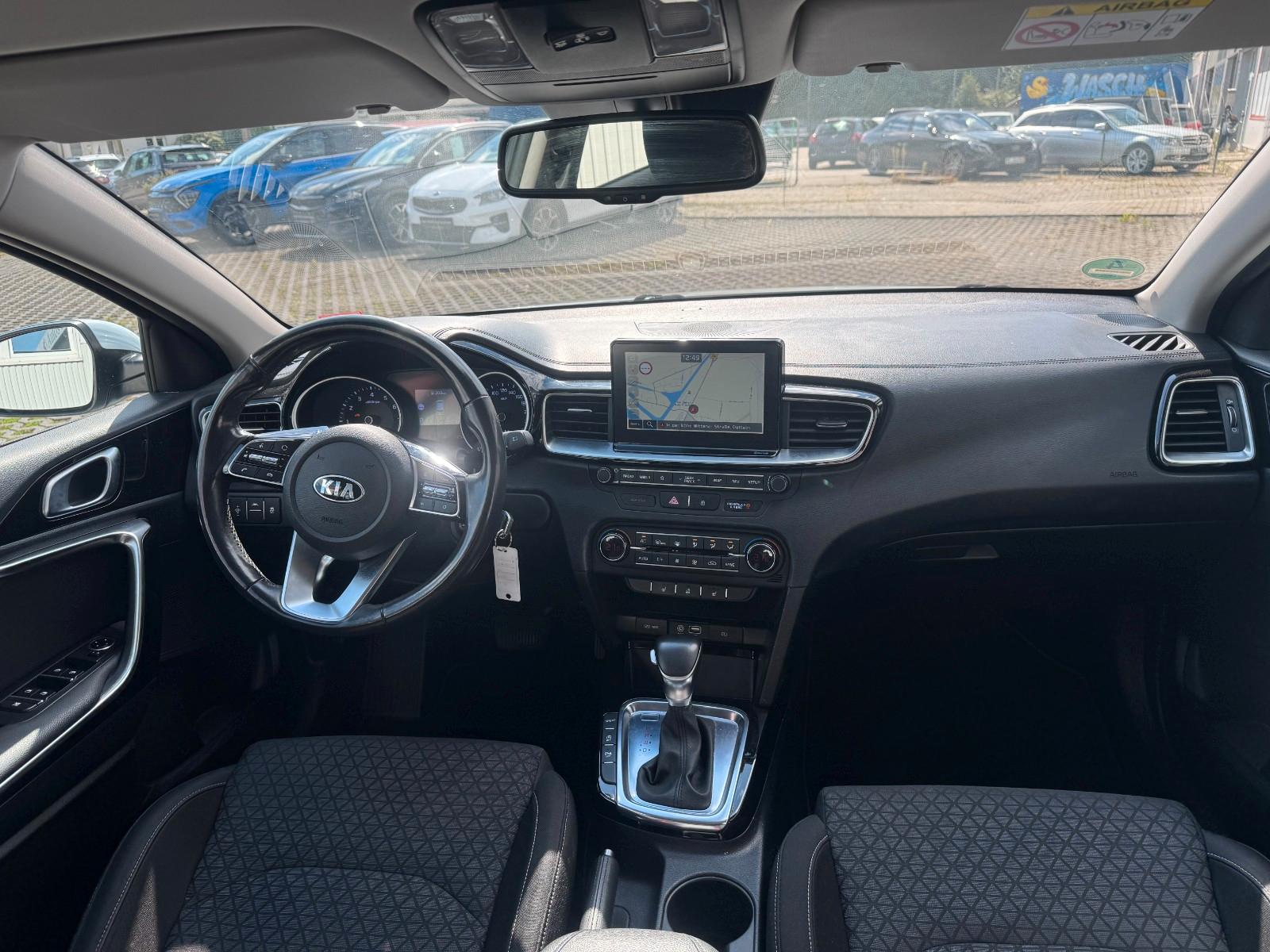 Kia Ceed 1.4 T-GDI DCT7 Vision *Navi*AWR*Garantie*