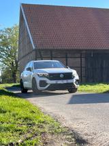 Volkswagen Touareg 3.0 V6 TDI 210kW 4MOTION Tiptronic - - Volkswagen Touareg