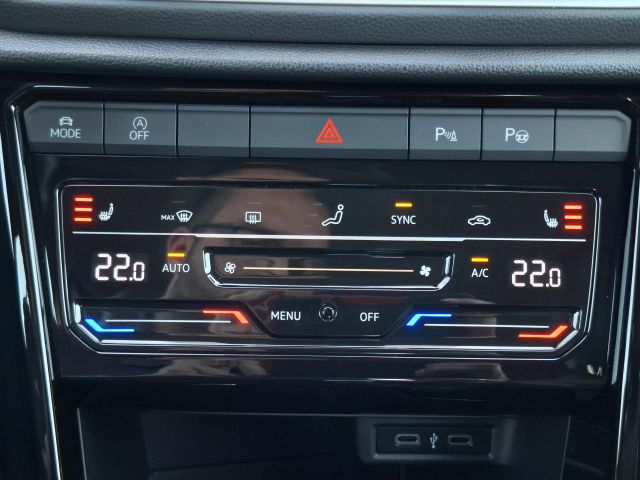 T-ROC CABRIOLET 1.5 TSI DSG R-LINE AZV+NAVI+CAM