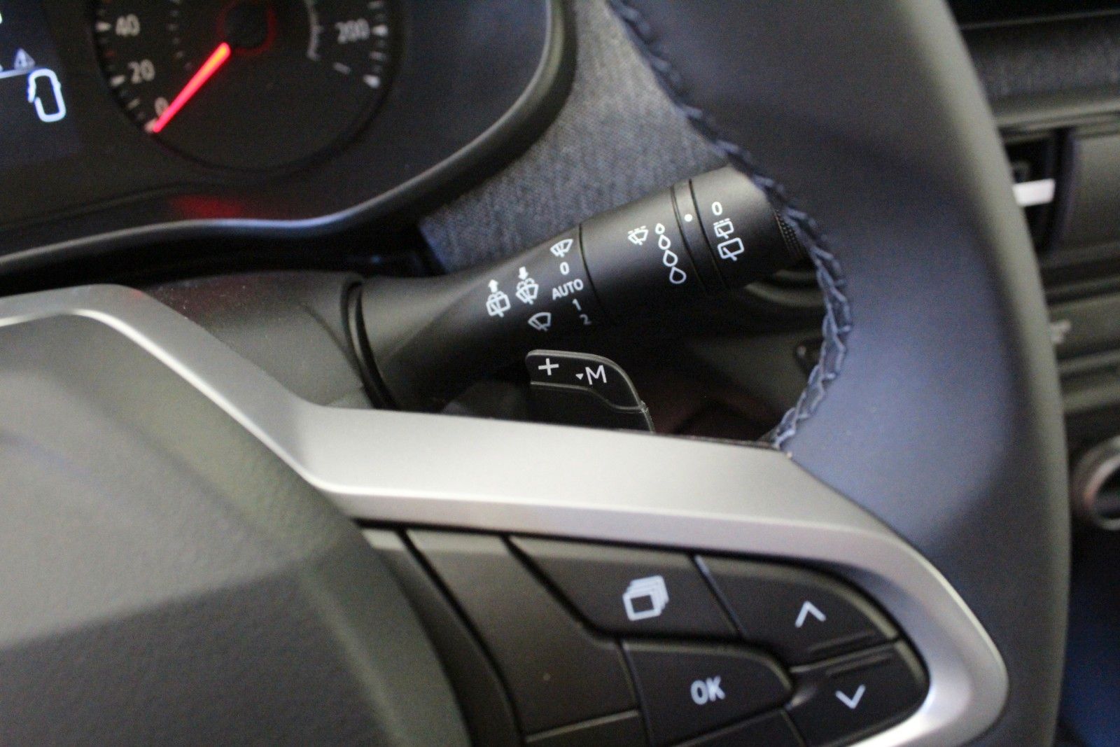 Fahrzeugabbildung Dacia Sandero Expression ECO-G 120 *Sitzhz*LPG*Kamera