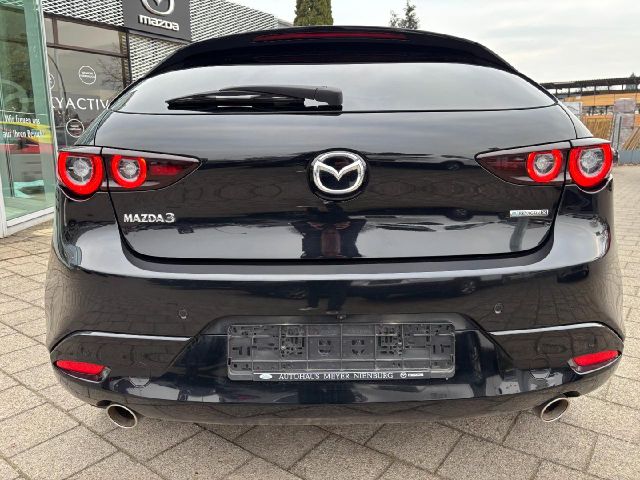 Mazda 3 2.0 Aut. Exclusive-Line NaviKamera