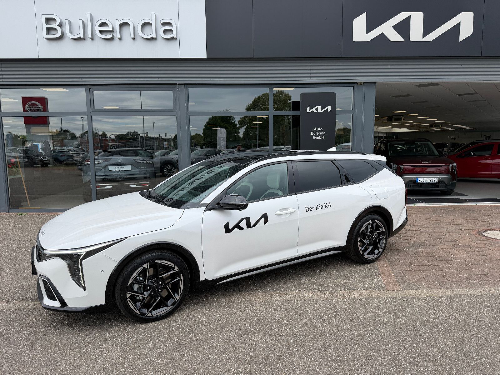 Kia K4 - Bild 1