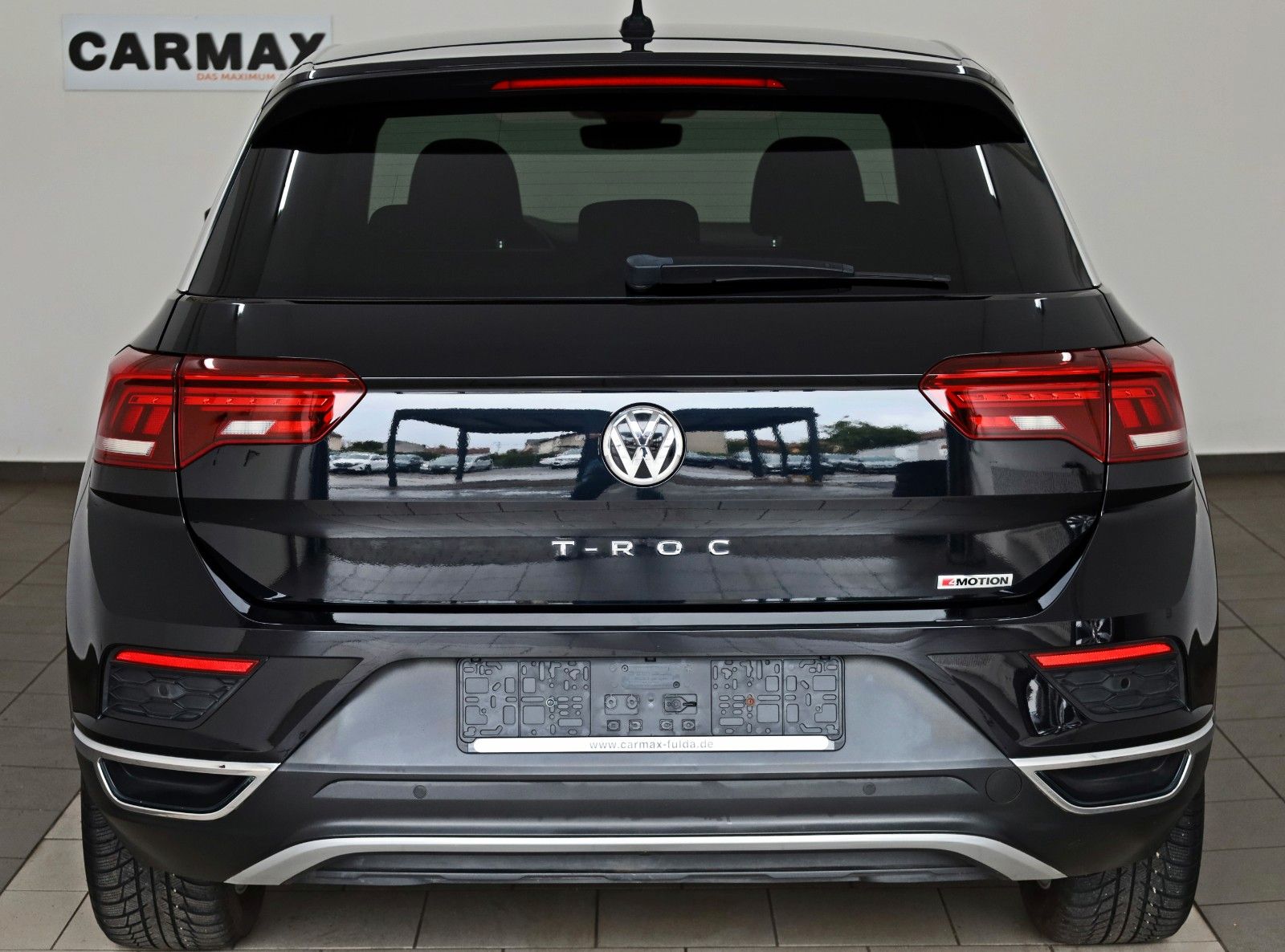 Fahrzeugabbildung Volkswagen T-Roc Sport 4M Navi,ACC,Kamera,Carplay,AHK,SR+WR