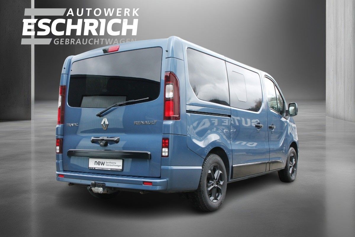 Fahrzeugabbildung Renault Trafic Combi L1H1 SpaceClass
