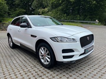Bild 2 Jaguar F-PACE Portfolio AWD Leichter Seitenschaden