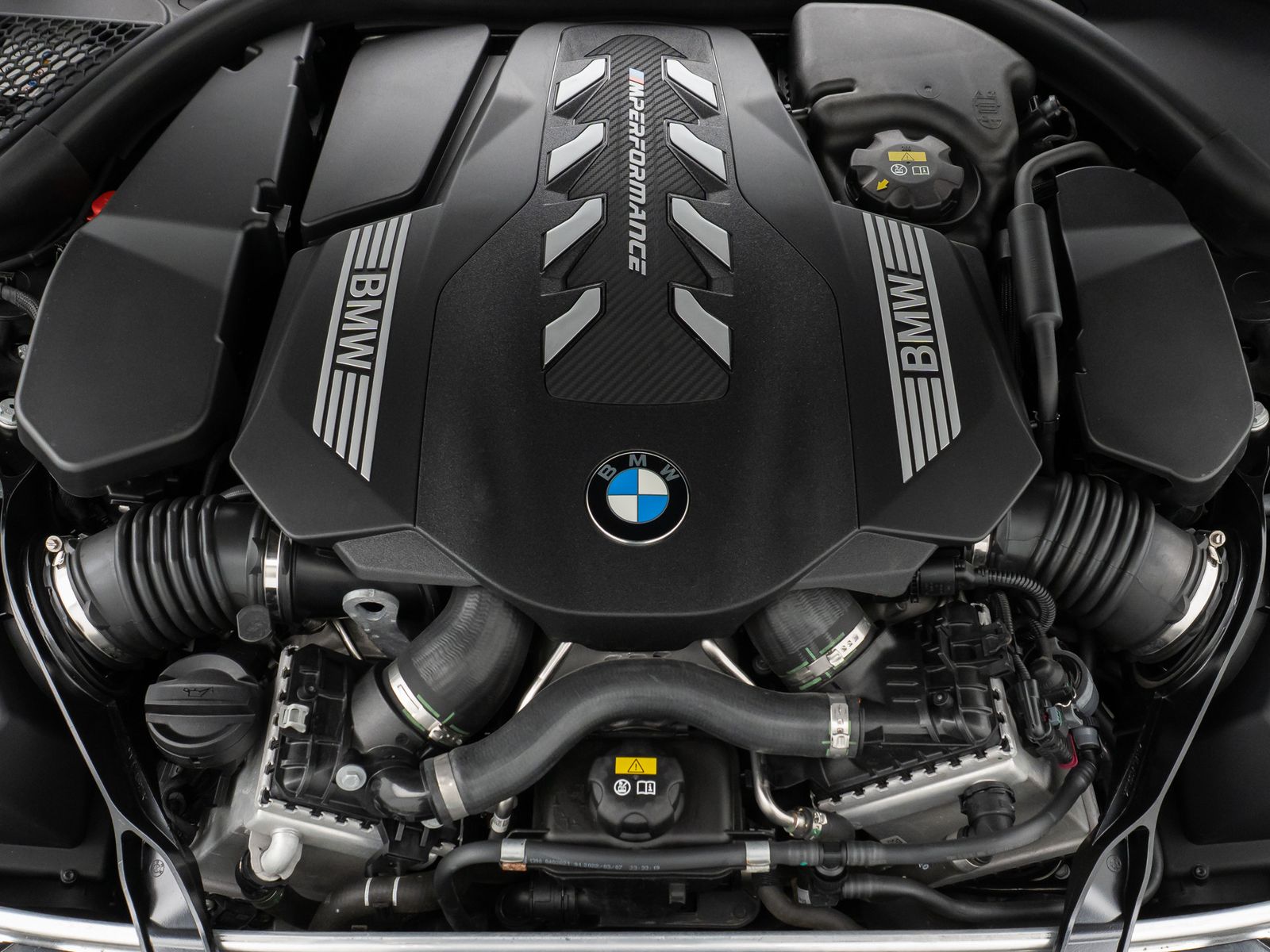 Fahrzeugabbildung BMW M850i xD GC 360° Laser SoftCl DAB Individual 20"