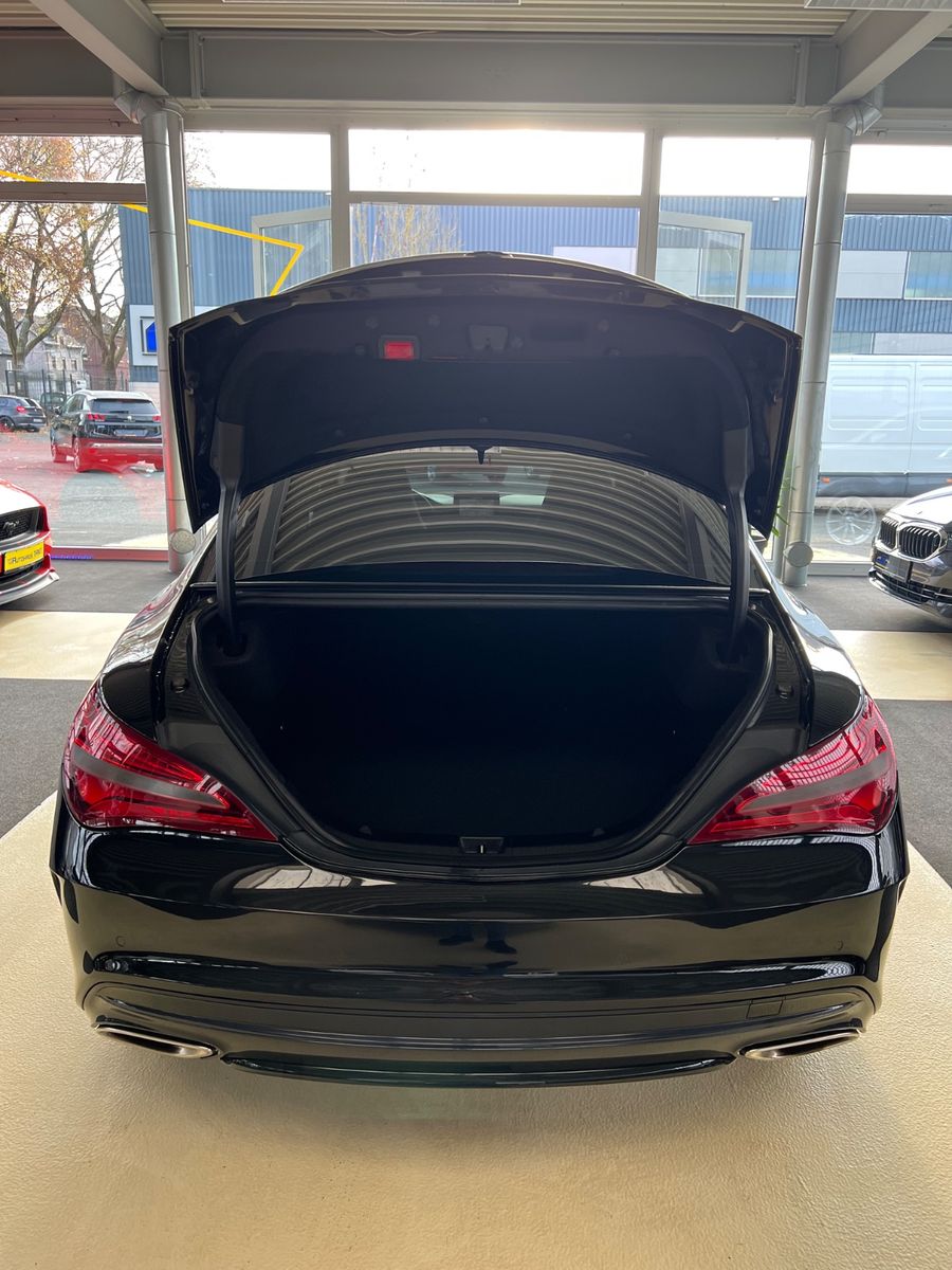 Fahrzeugabbildung Mercedes-Benz CLA 250 4Matic AMG Line *SCHECKHEFT BEI MERCEDES