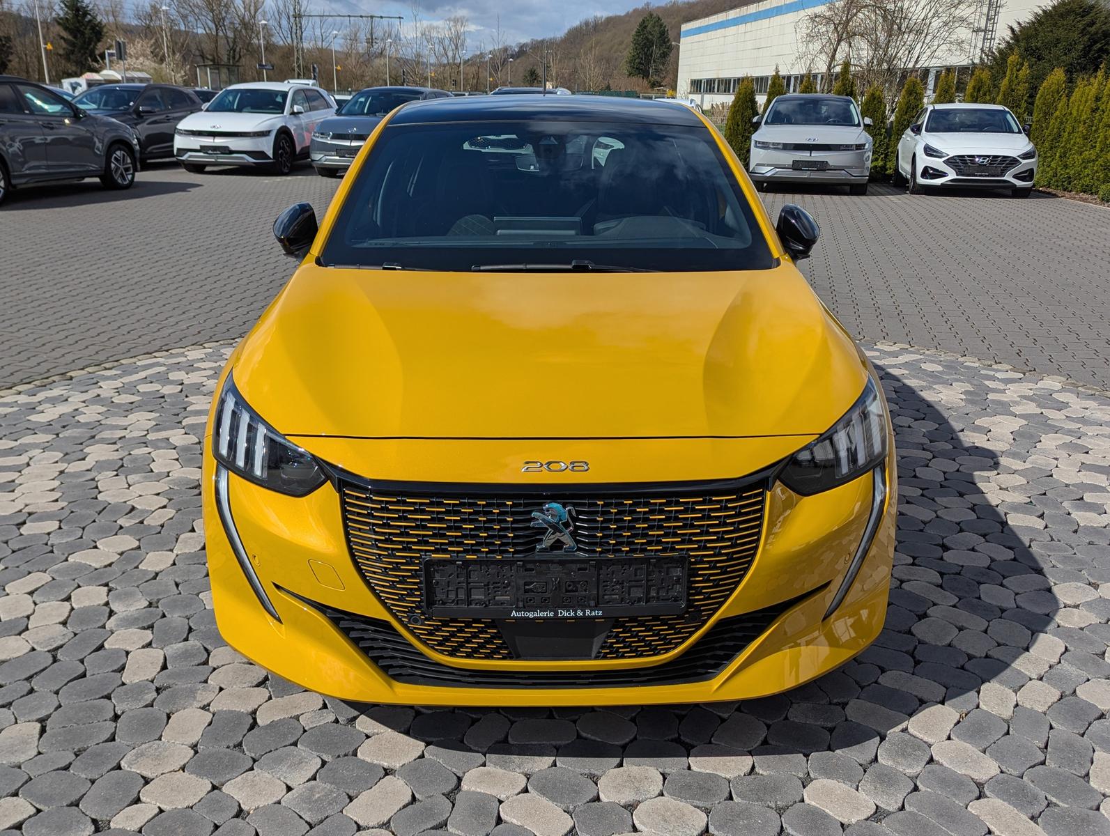 Peugeot e-208 GT Pack PANO NAV LED ACC SHZ 180°CAM VC WP