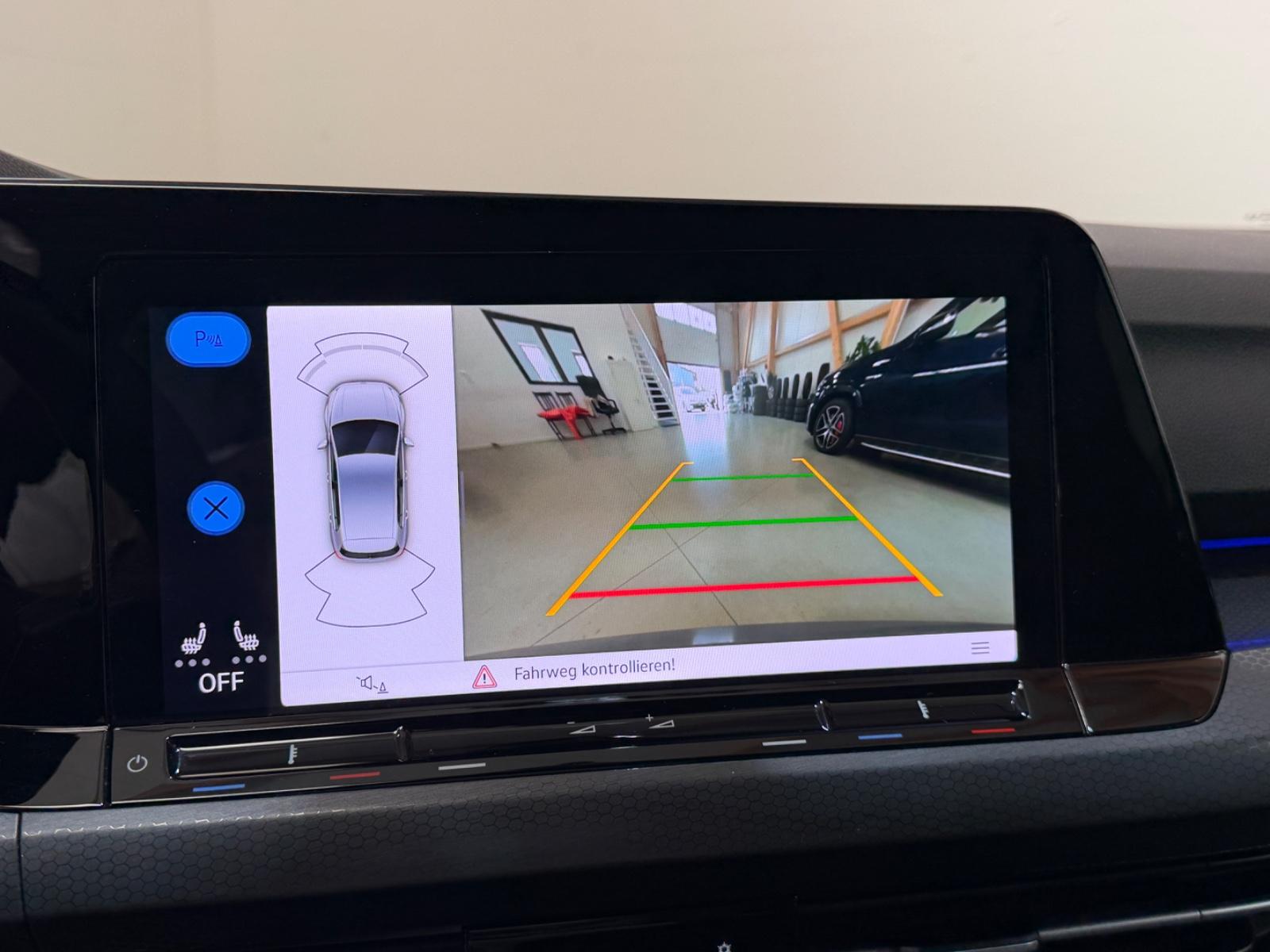 Volkswagen Golf VIII Lim. GTI/KAMERA/LED/SHZ/LHZ/CARPLAY, миниатюра 21