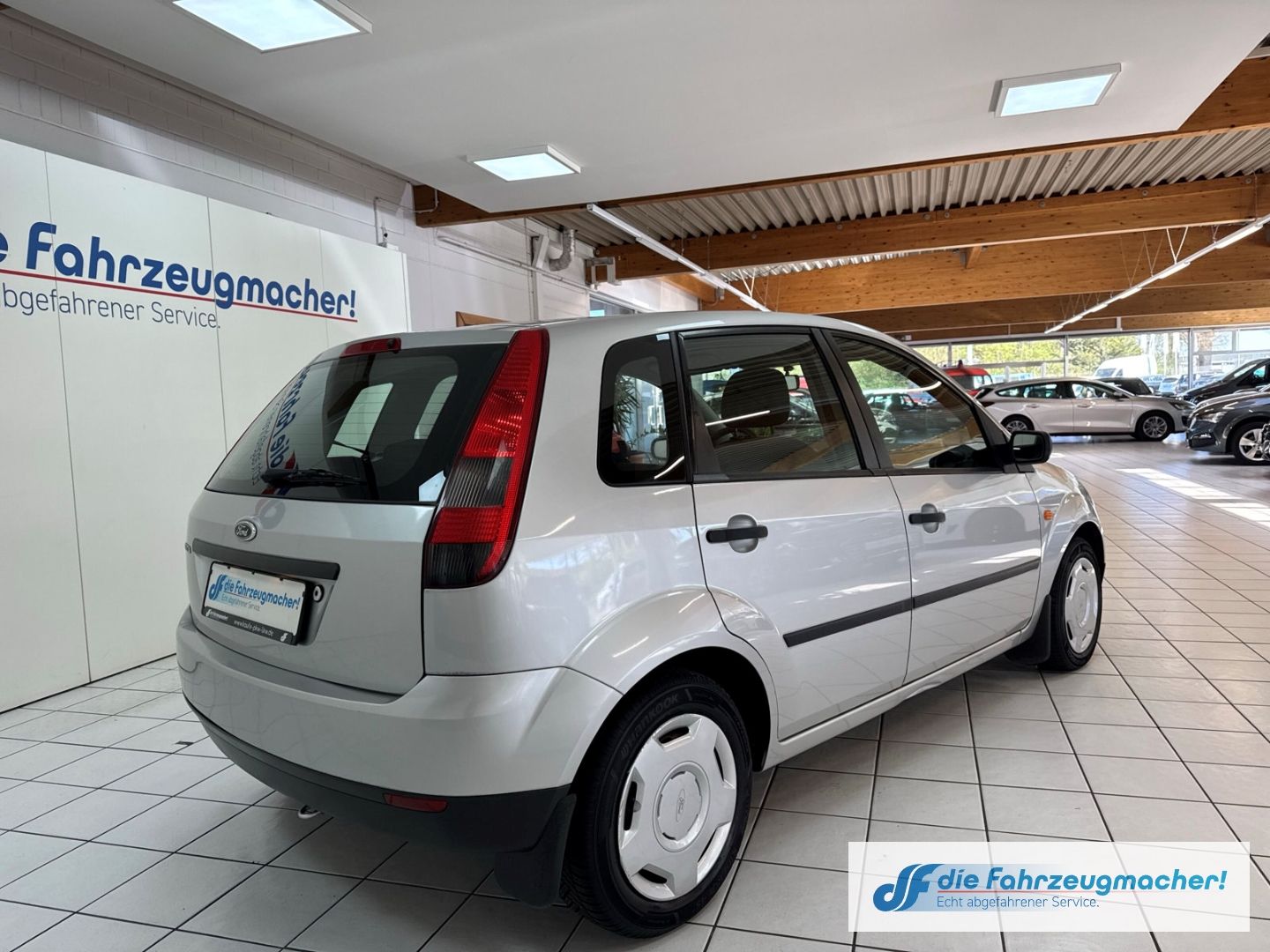 Fahrzeugabbildung Ford Fiesta Viva Klima TÜV NEU eFH BC ZV ABS Servo Ai