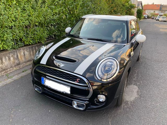 MINI Cooper S ALL4 Cooper S