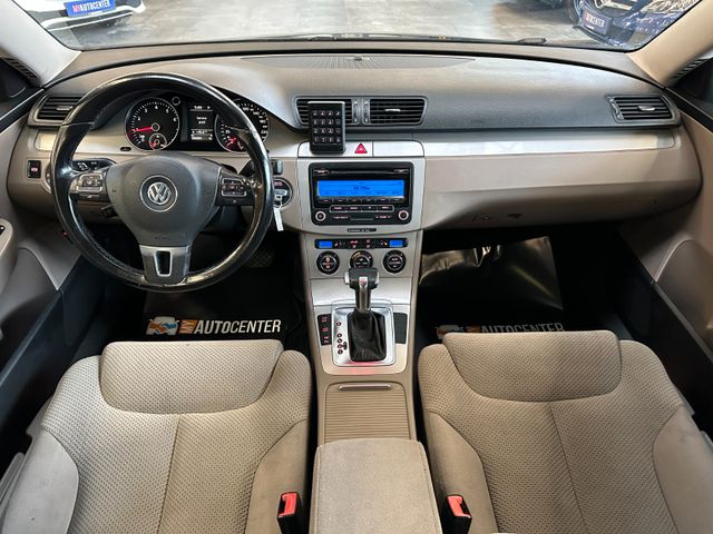 Volkswagen Passat Variant Comfortline *AHK*Klima*SHZ*PDC*