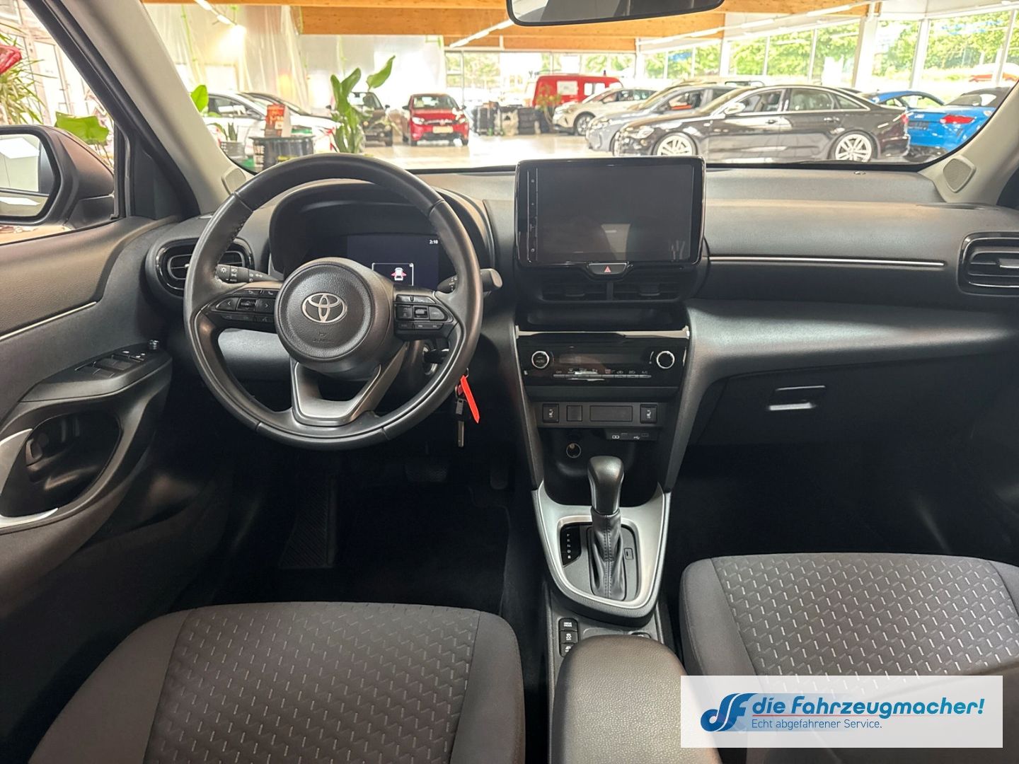 Fahrzeugabbildung Toyota Yaris Cross ACTIVE Hybrid DAB Spurhalteass. Fern