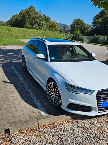 Audi A6 3.0 TDI quattro S tronic Avant - MATRIX LED