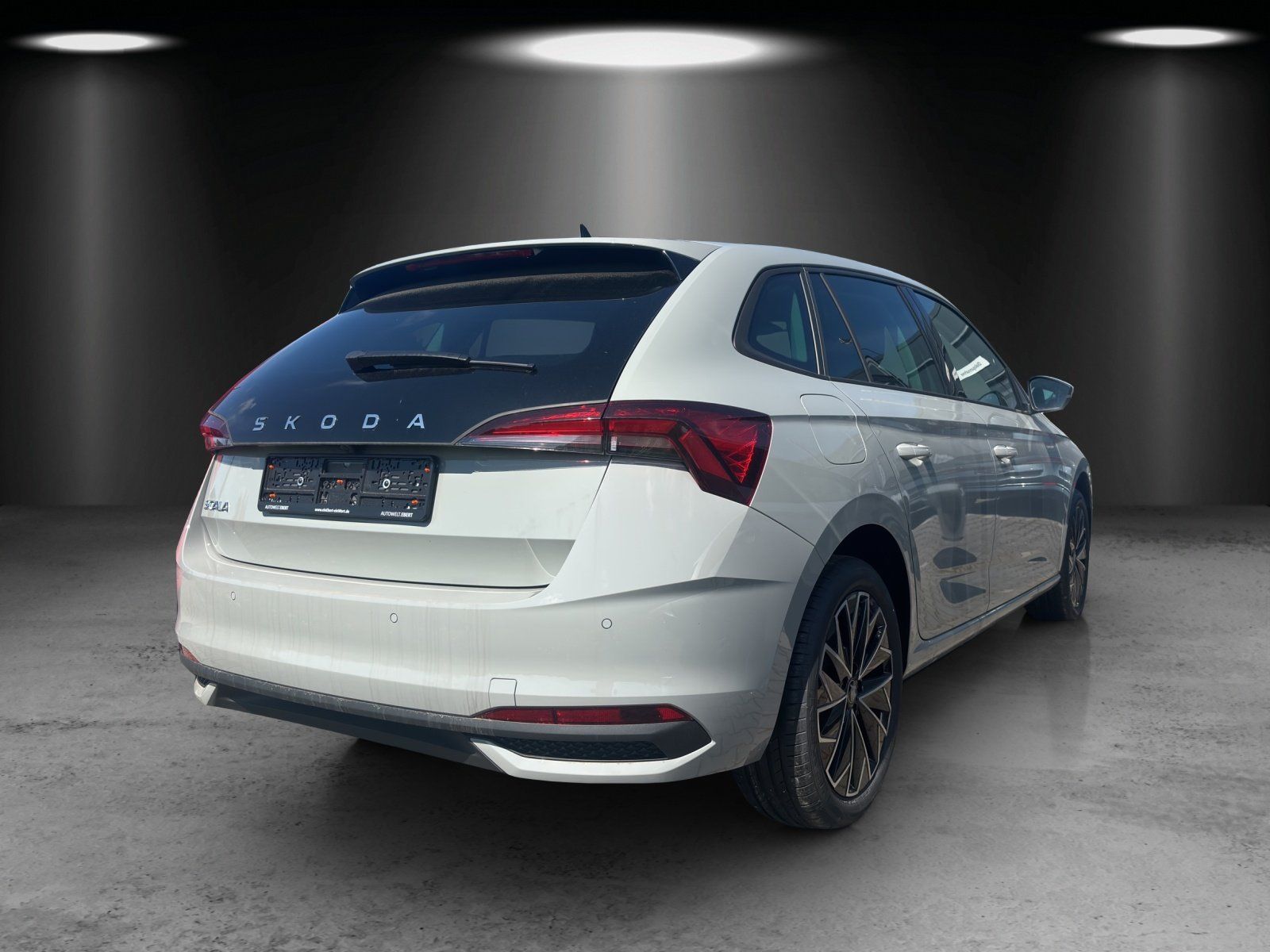 Fahrzeugabbildung SKODA Scala Tour 1,0 TSI 85 kW DSG