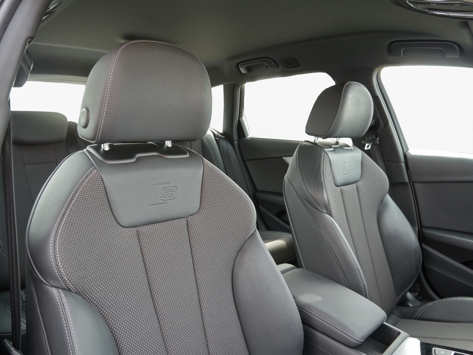 Audi A4 - Bild 10
