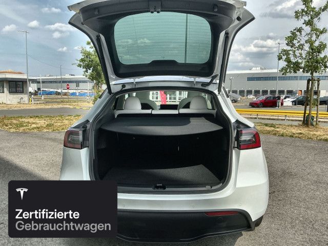 Tesla Model Y Long Range AWD foto 9