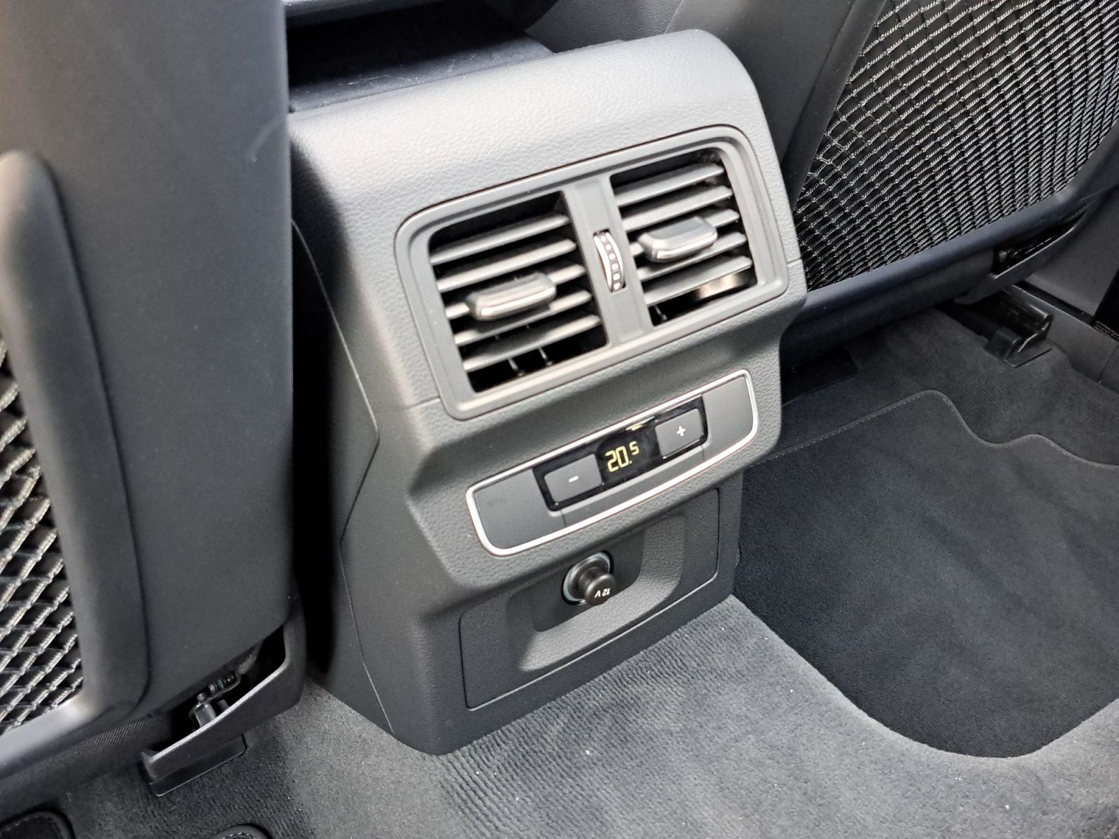 Audi Q5 - Bild 25