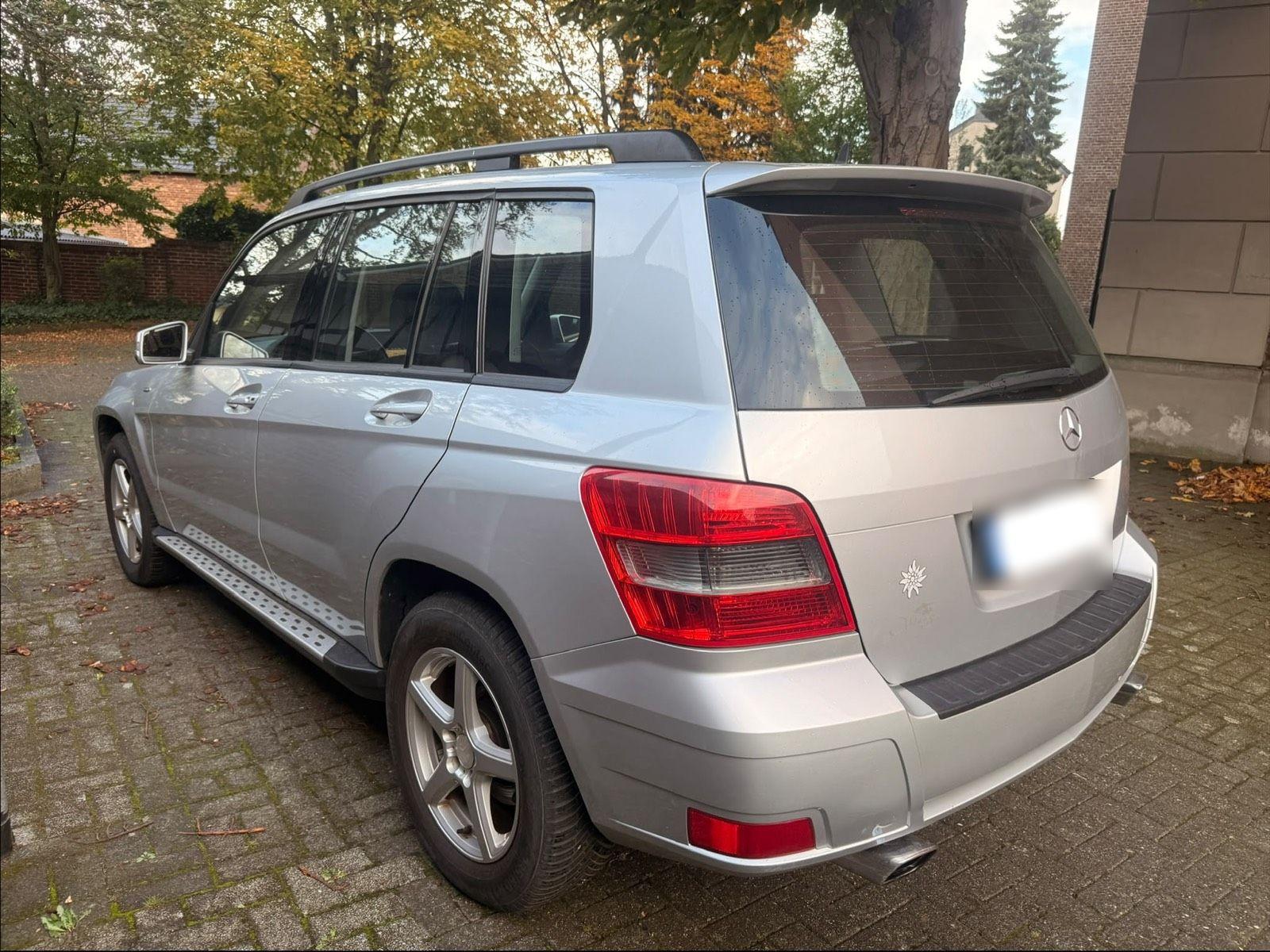 Mercedes-Benz GLK220 2010 — photo 6