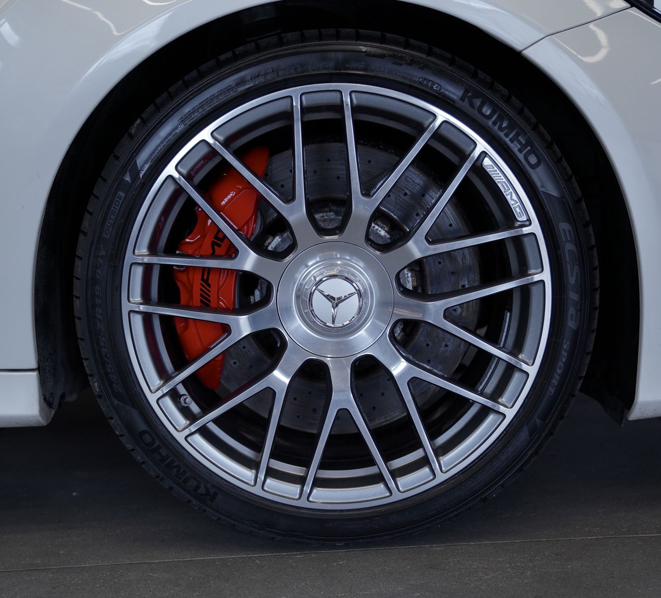 Mercedes Benz C 63 Amg