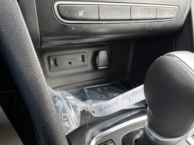 Fahrzeugabbildung Renault Megane IV Energy Grandtour Business Automatic