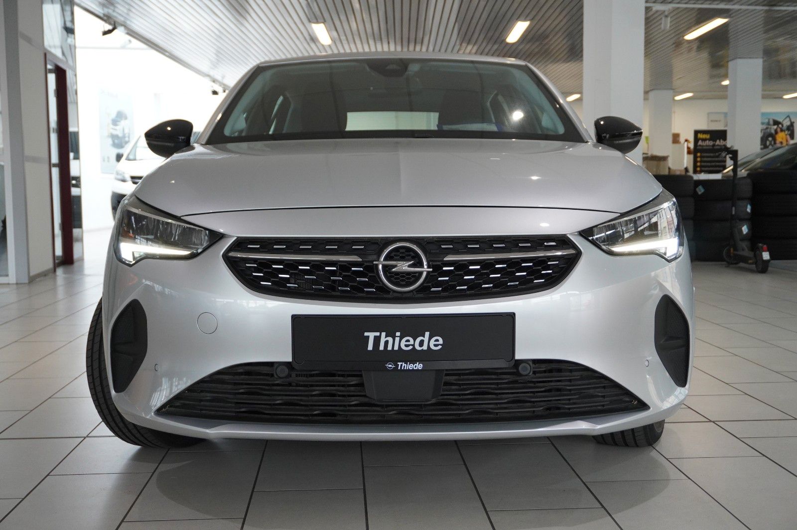 Fahrzeugabbildung Opel Corsa-e F ELEGANCE 1-PHASIG NAVI/LED/KAMERA/DAB+