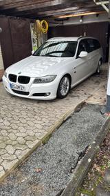 BMW 330d E91 LCI Harman/Kardon bj. 2011 - BMW 330: Kombi, E91 330d