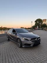 Mercedes-Benz A45 AMG Recaro Night AMG Abgas Scheckheft - Mercedes-Benz A 45 AMG