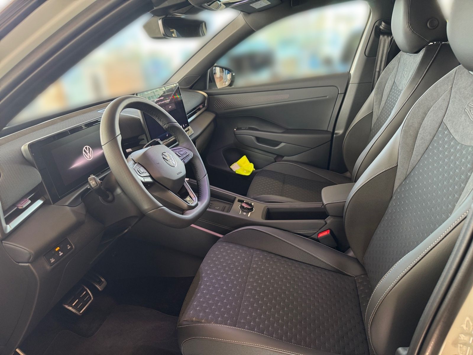 Volkswagen T-Roc - Bild 8