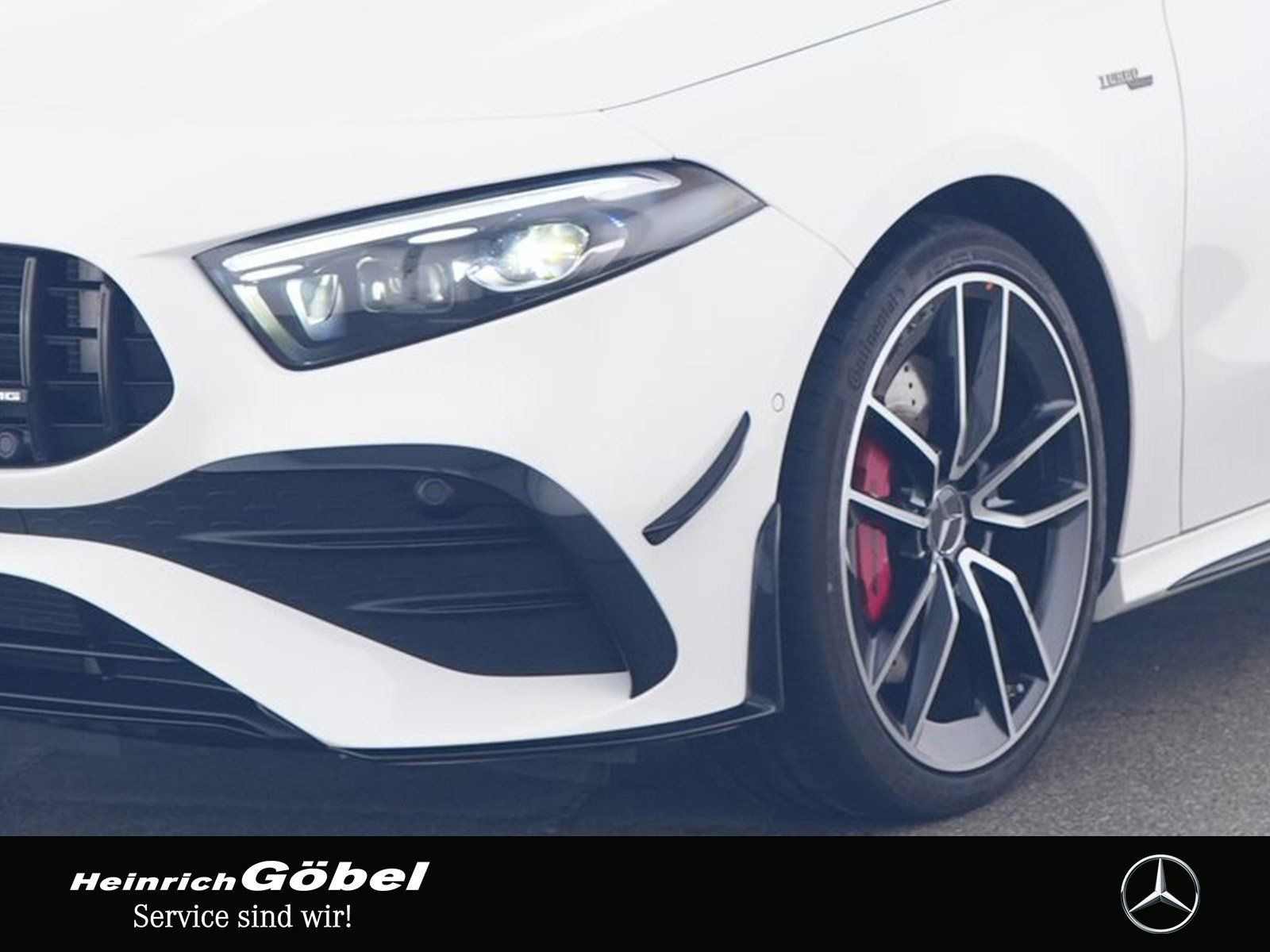 Fahrzeugabbildung Mercedes-Benz AMG A 35 4M Lim. PANO+FAHRASSI+BURMESTER+2xNIGHT